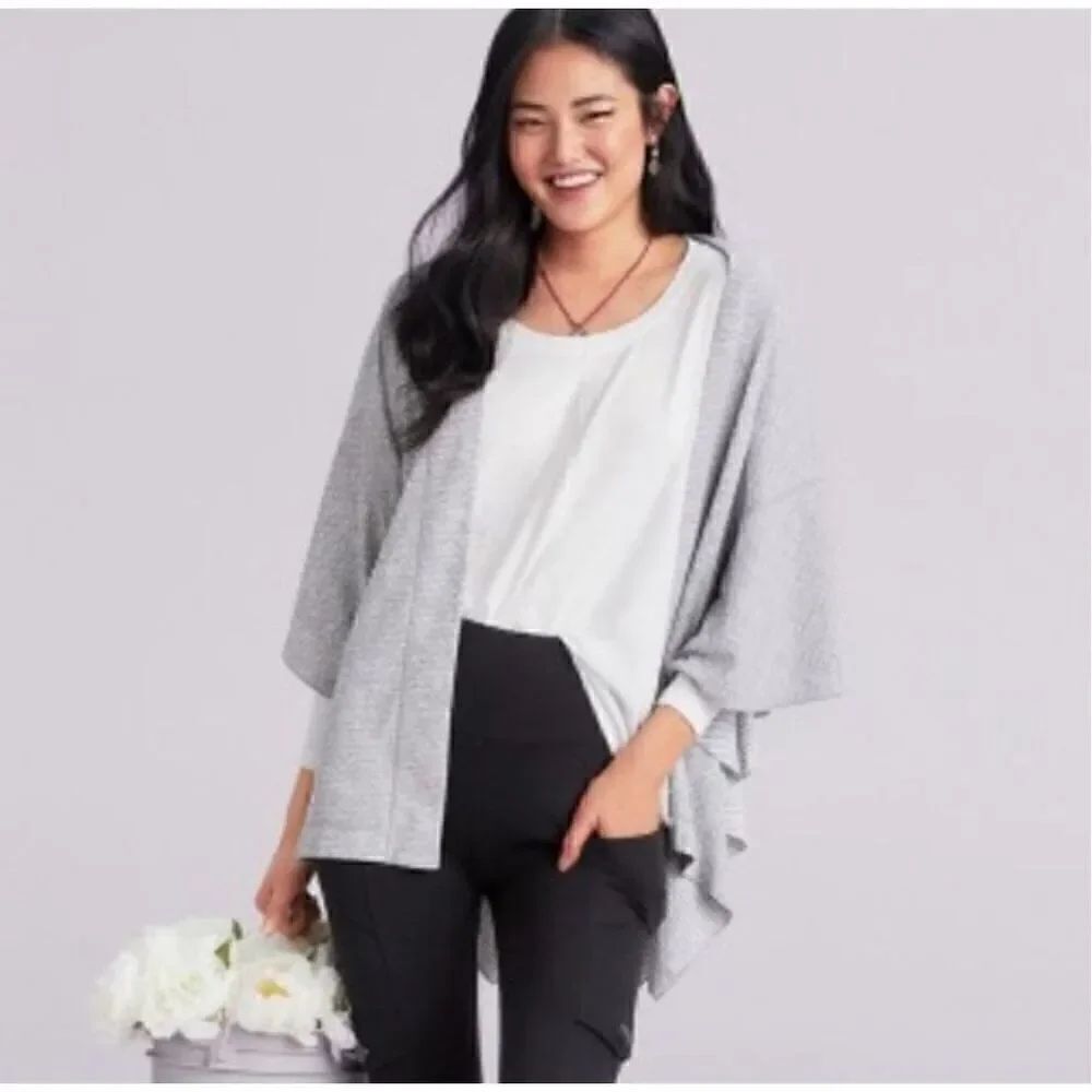 CAbi ATC reversible cape style #5846 gray dot sz M/L